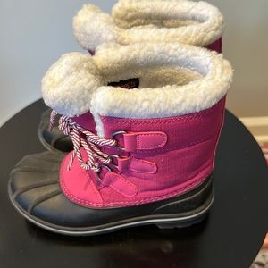 Children’s winter/snow boots